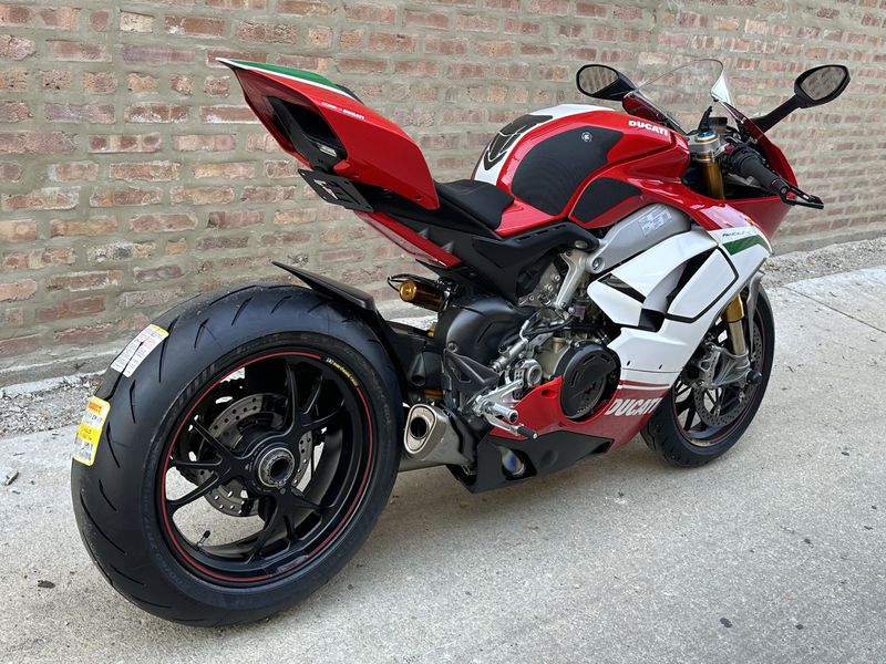 2018 Ducati Panigale V4 Speciale  Image 5