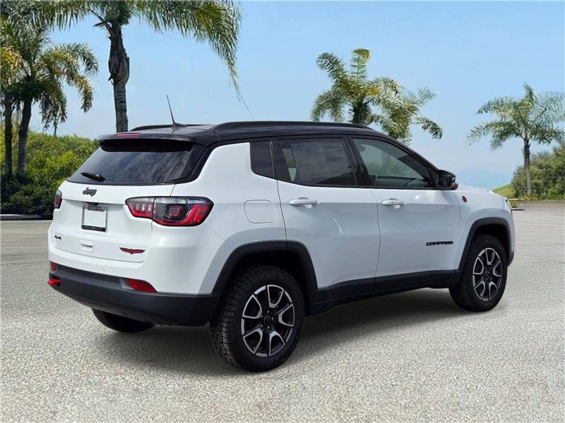 New 2026 Jeep Compass Trailhawk 4x4