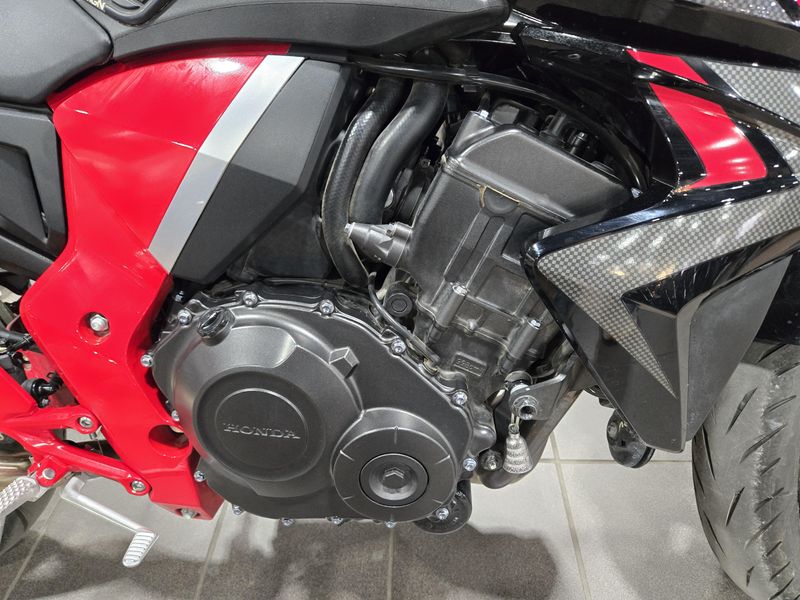 USED 2016 HONDA CB 1000R Image 8