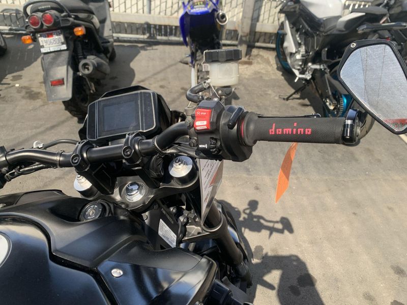 Used 2022 Yamaha MT-09 CA Image 18