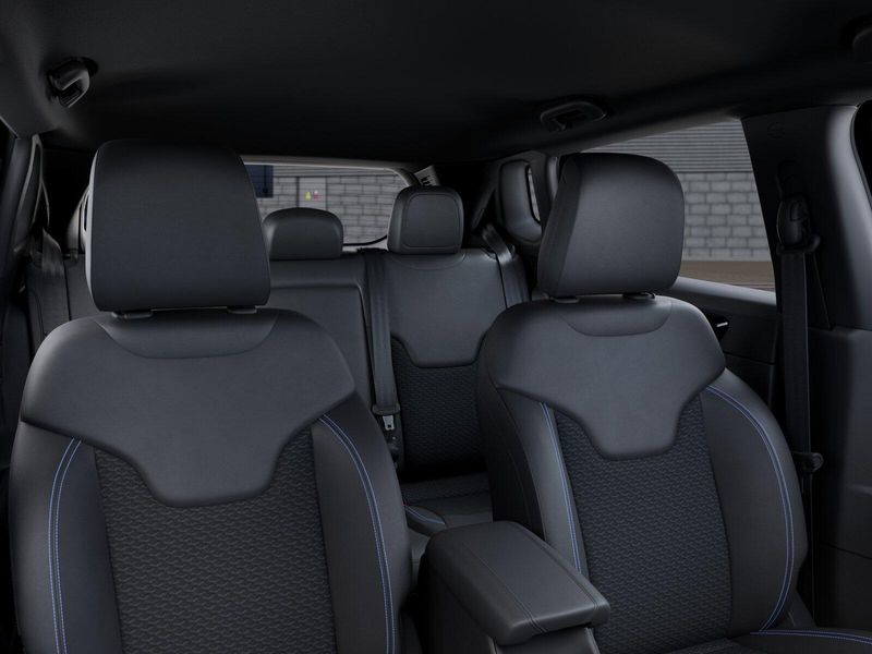 New 2026 Jeep Compass Latitude Altitude 4x4Image 26