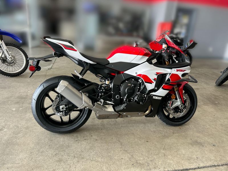 New 2026 Yamaha YZF-R1 70TH ANNIVERSARY EDITION Image 12