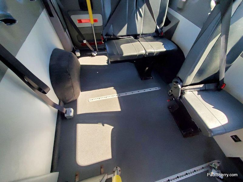 2015 RAM ProMaster 2500 Window Van High RoofImage 32