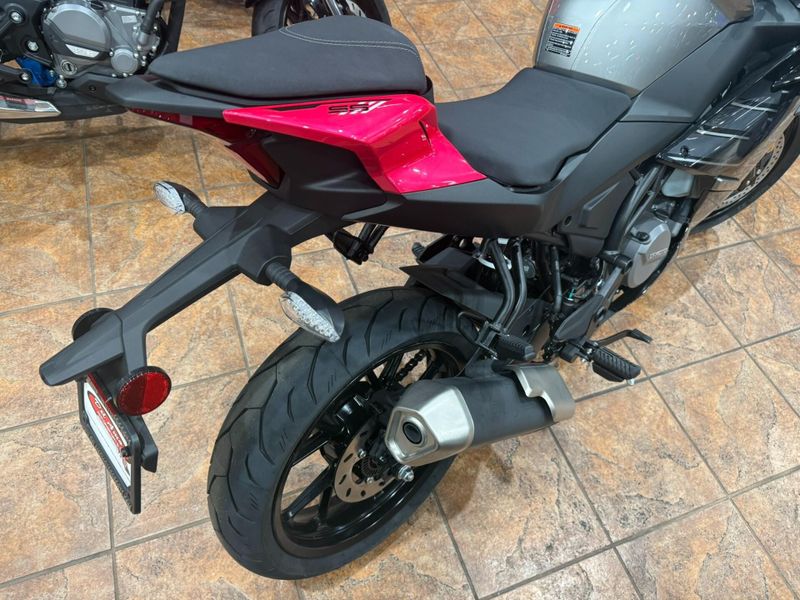 New 2026 CFMOTO 300SS Image 9