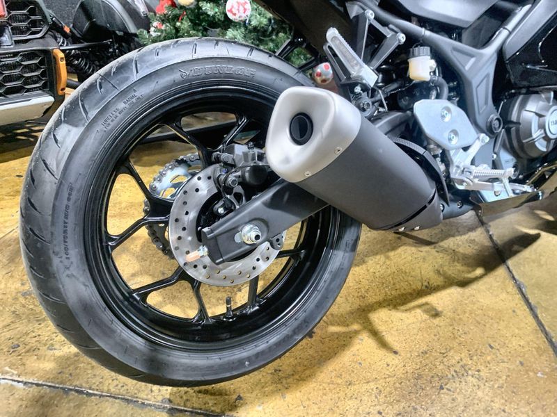 New 2026 Yamaha YZF-R3 ABS Image 9