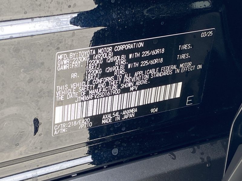 2025 Toyota RAV4 Hybrid XLE PremiumImage 20