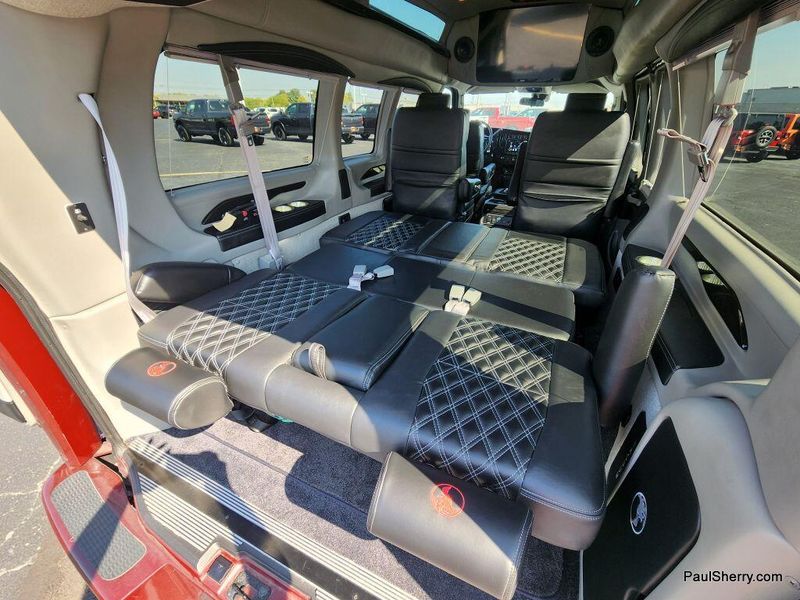 2024 Chevrolet Express Cargo 2500 photo 24