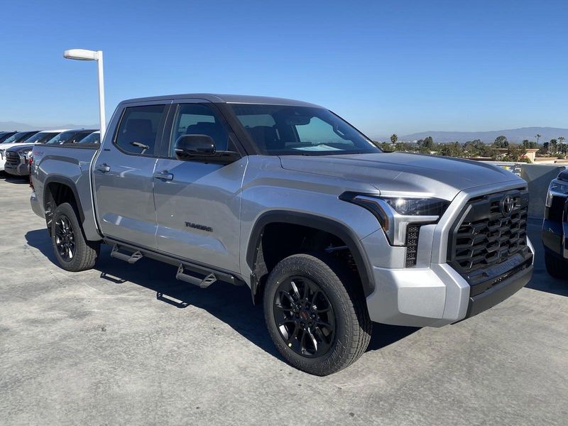 2025 Toyota Tundra LimitedImage 2