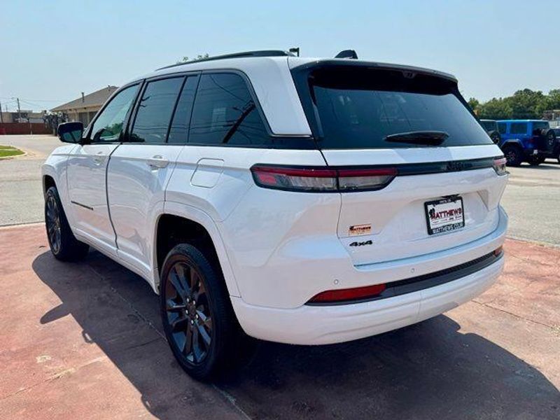 New 2026 Jeep Grand Cherokee Limited Reserve 4x4Image 8