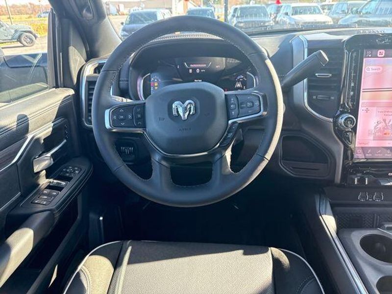 2026 RAM 2500 Laramie Crew Cab 4x2 6'4' Box