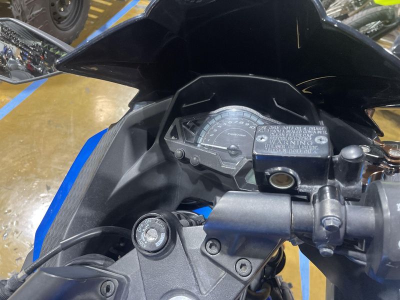 Used 2017 Kawasaki NINJA 300 Image 18