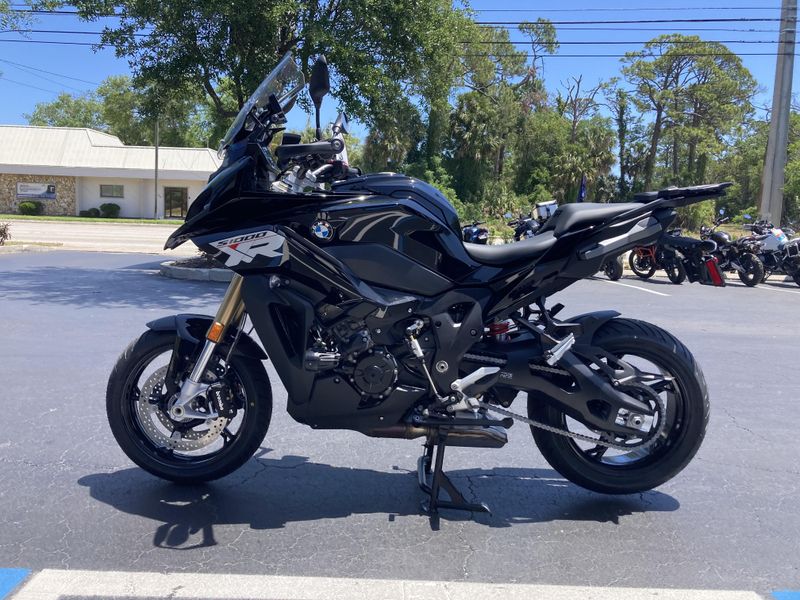 2025 BMW S 1000 XR 