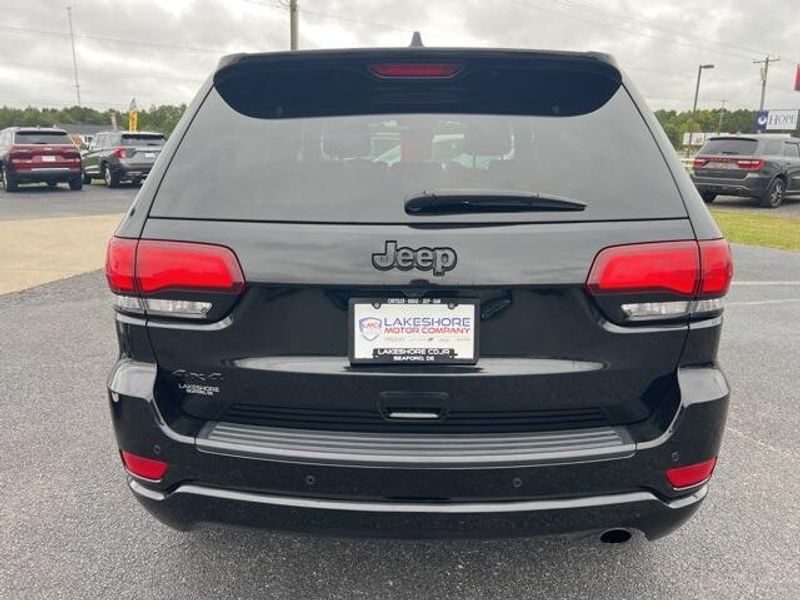 2021 Jeep Grand Cherokee Laredo XImage 7