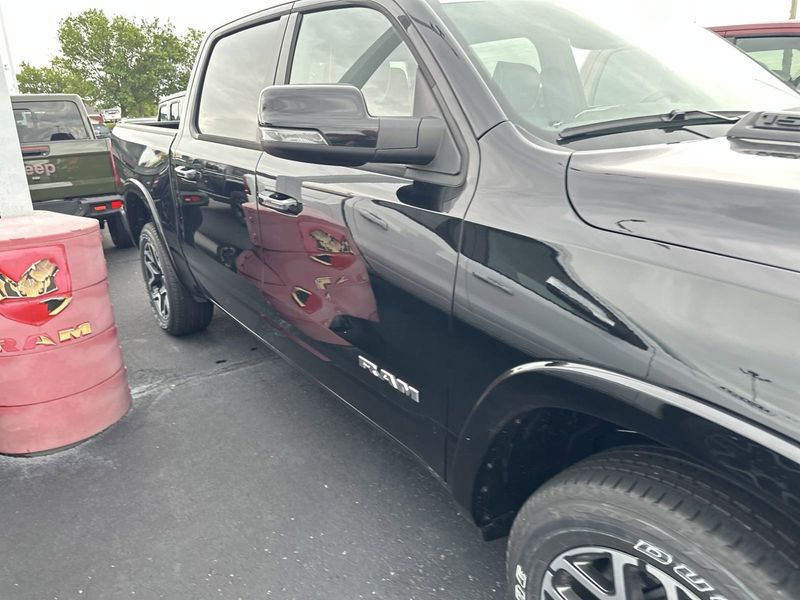 2025 RAM 1500 Laramie Crew Cab 4x4 5