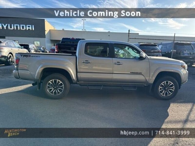 2021 Toyota Tacoma TRD SportImage 4