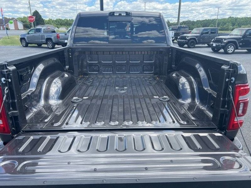 2024 RAM 2500 Big Horn Crew Cab 4x4 6