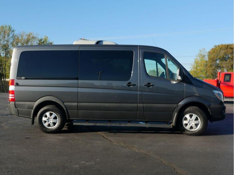 2017 Mercedes-Benz Sprinter 2500 Standard Roof V6Image 9