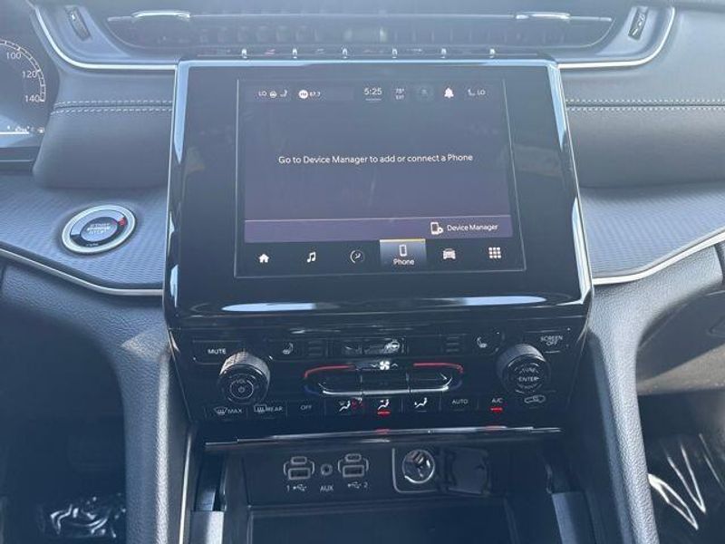 2025 Jeep Grand Cherokee Altitude X2025 Jeep Grand Cherokee L Altitude X 4x4