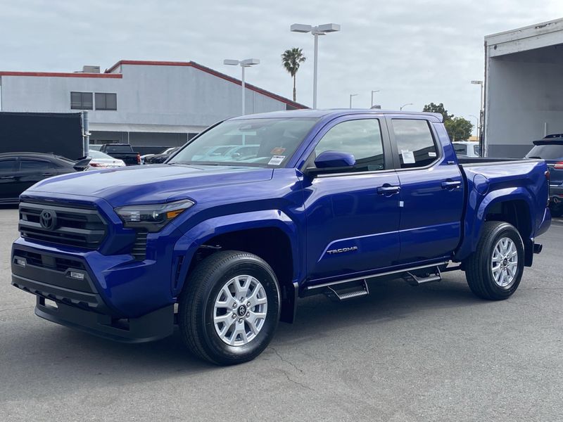 2025 Toyota Tacoma SR5Image 6
