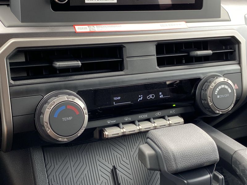 New 2025 Toyota 4Runner SR5Image 17