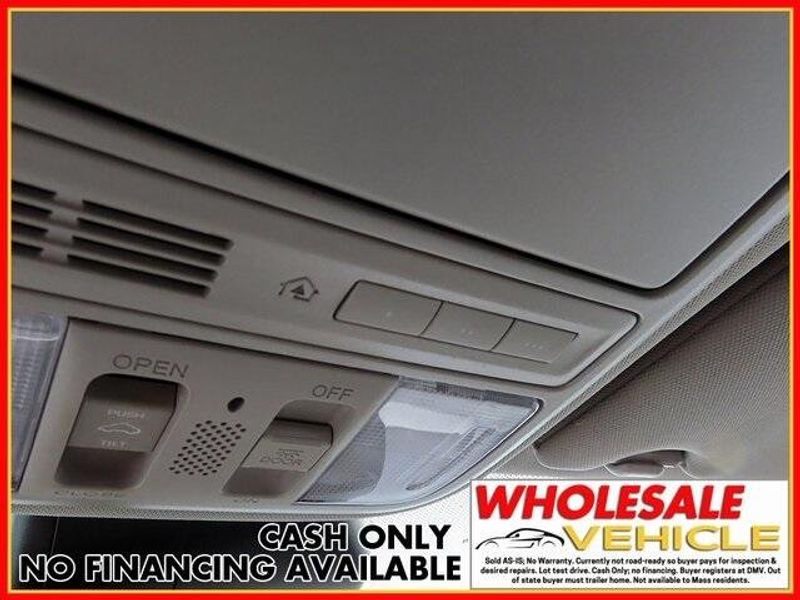 2016 Honda Odyssey Touring EliteImage 21