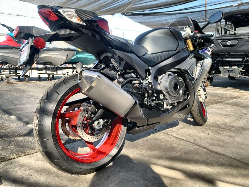 New 2026 Suzuki GSX-R750 Image 24