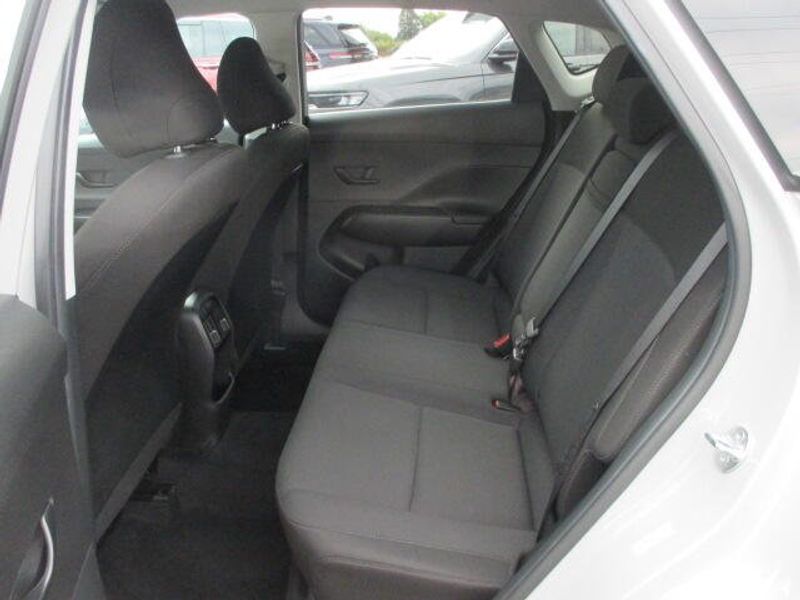 Used 2024 Hyundai Kona SELImage 21