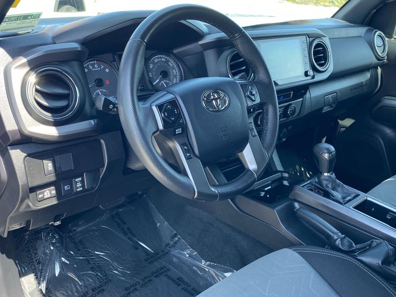2023 Toyota Tacoma TRD Off-RoadImage 16