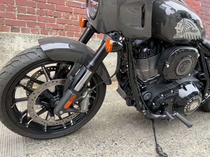 2024 Indian Motorcycle SPORT CHIEF 
