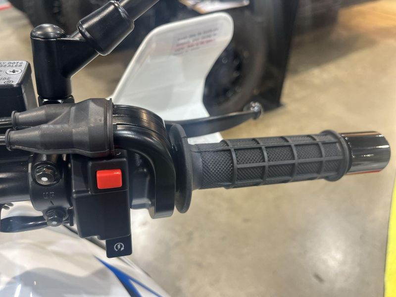 New 2026 Suzuki DR650S Image 20