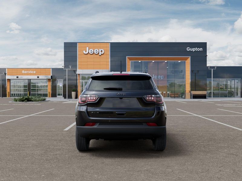 New 2026 Jeep Compass Latitude Altitude 4x4Image 33