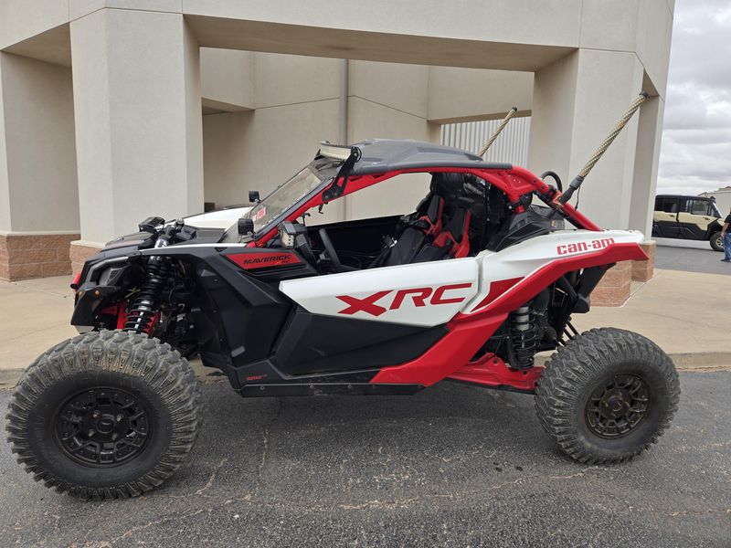 2024 Can-Am MAVERICK XRC 72 TURBO RR Image 2