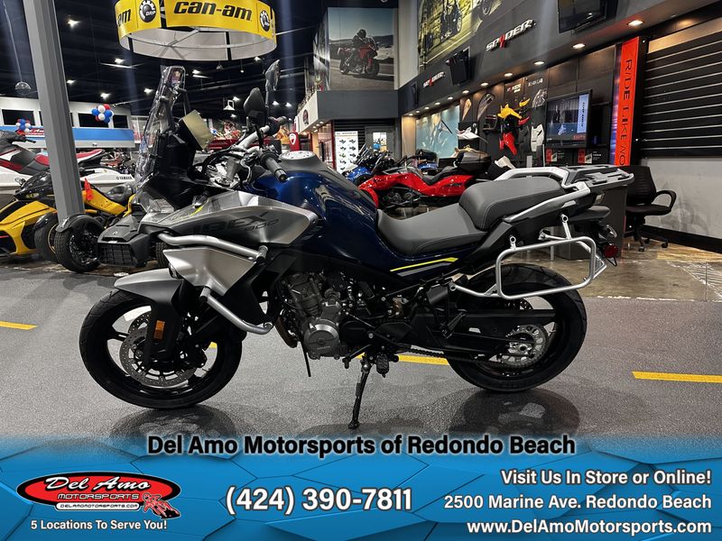 2023 CFMOTO CF800-5US  in a TWILIGHT BLUE exterior color. Del Amo Motorsports of Redondo Beach (424) 304-1660 delamomotorsports.com 