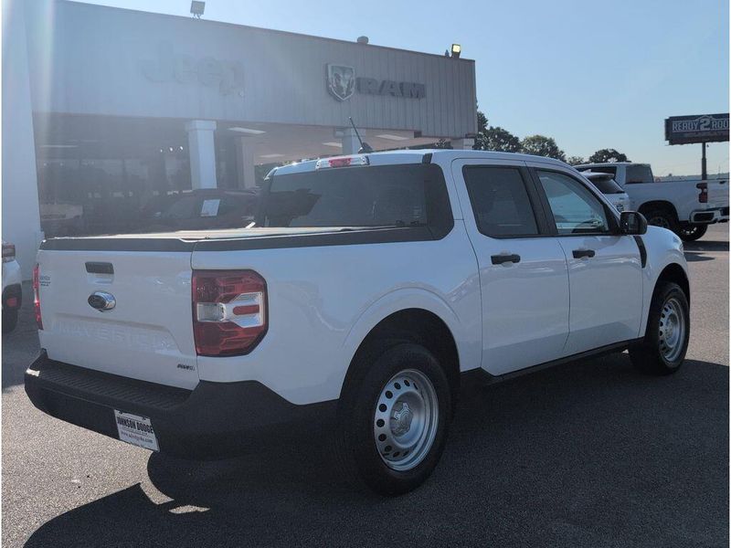 Used 2022 Ford Maverick XLImage 5
