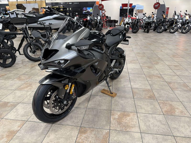 New 2026 Kawasaki NINJA ZX-10R Image 13