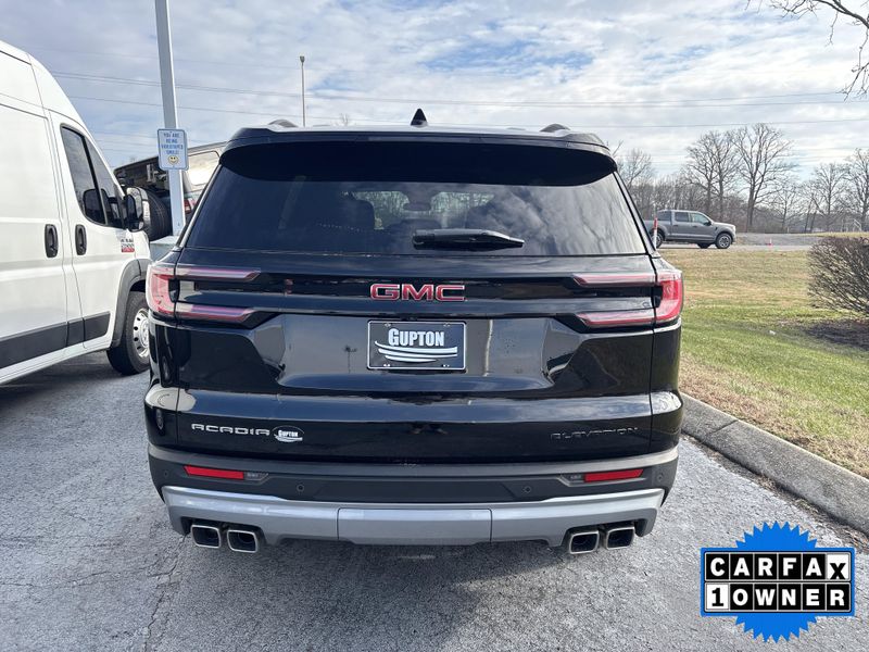 Used 2025 GMC Acadia FWD ElevationImage 7
