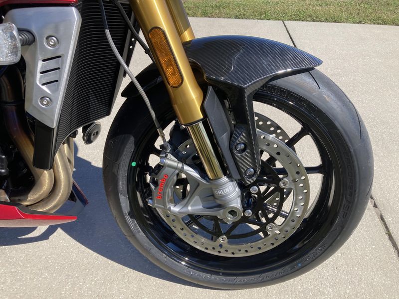 2024 Triumph Speed Triple 1200 RS 