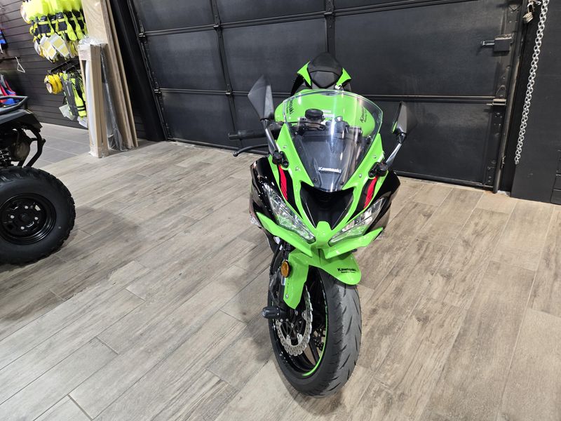 2021 Kawasaki NINJA ZX 6R Image 5