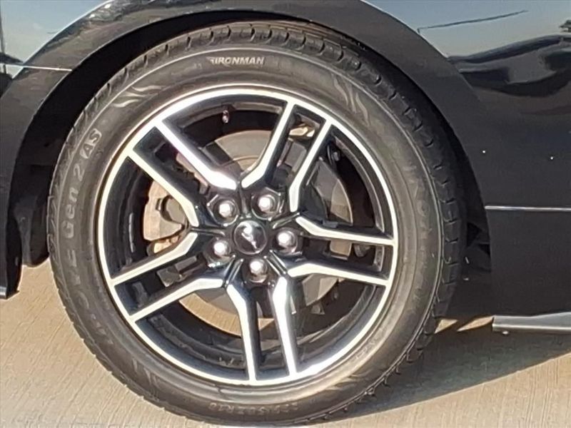 Used 2021 Ford Mustang EcoBoost PremiumImage 9