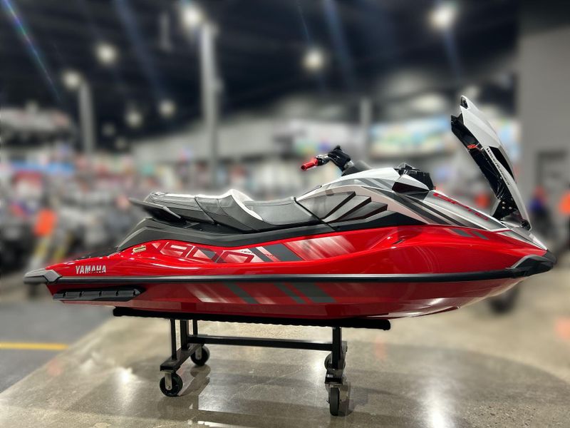 New 2025 Yamaha GP HO Image 11