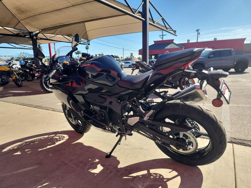 New 2026 Kawasaki NINJA ZX-4R ABS Image 14