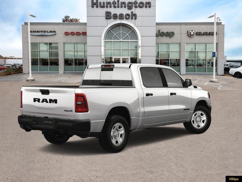 2025 RAM 1500 Tradesman Crew Cab 4x4Image 7