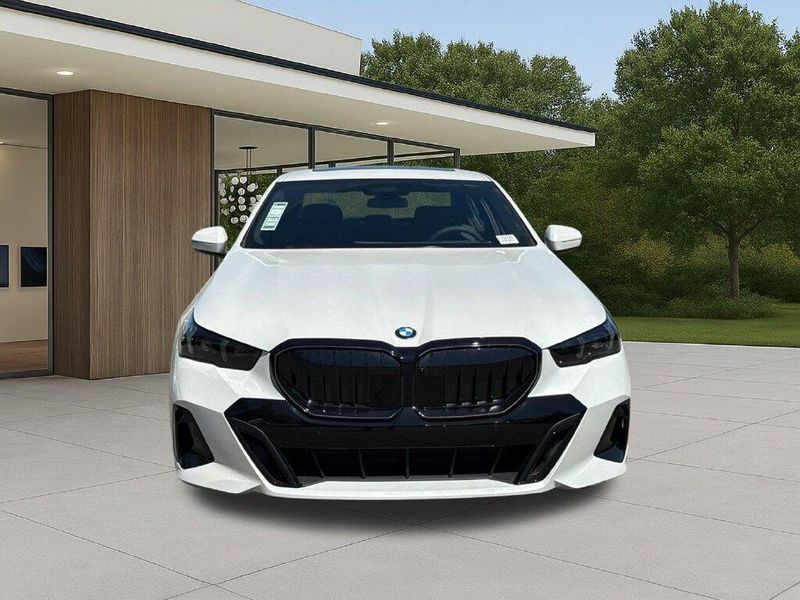 New 2027 BMW 5 Series 540i xDriveImage 4