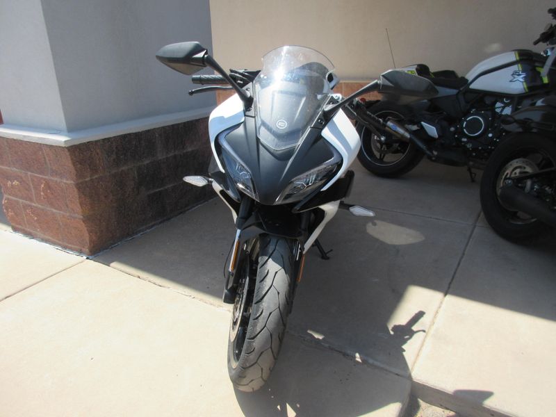 USED 2025 CFMOTO 300SS CF300-5US Image 5
