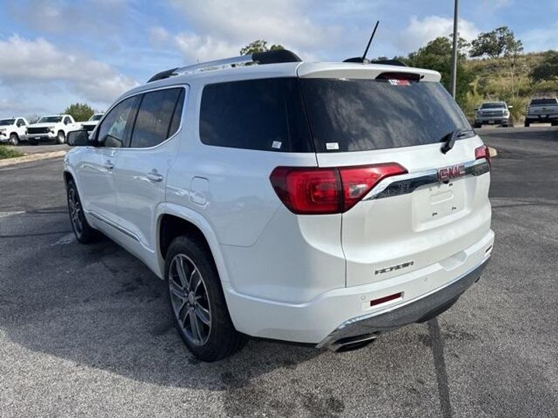 2018 Gmc Acadia Denali photo 5