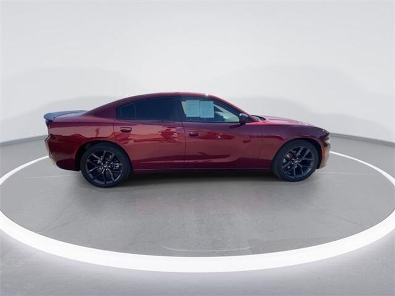 2022 Dodge Charger SXTImage 9