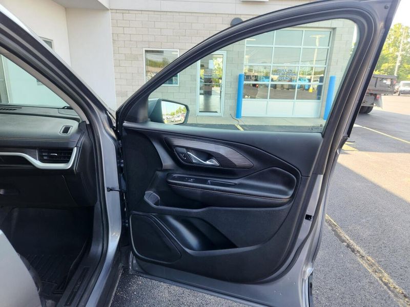 Used 2019 GMC Terrain SLT