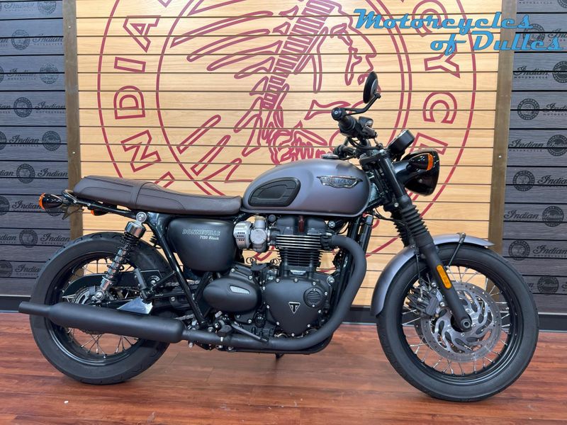 2018 Triumph Bonneville T120 Black Image 1