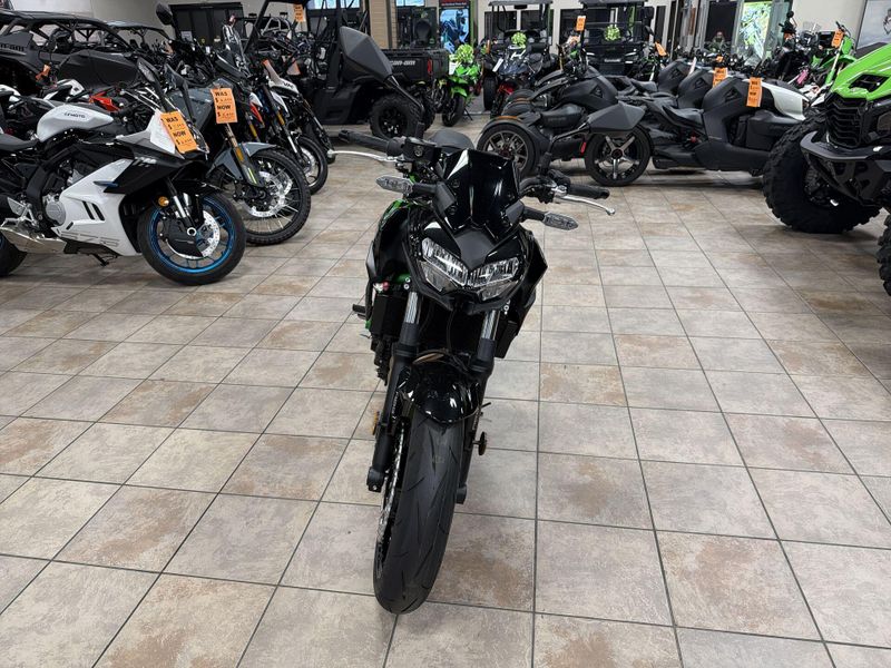 New 2025 Kawasaki Z650 ABS Image 12