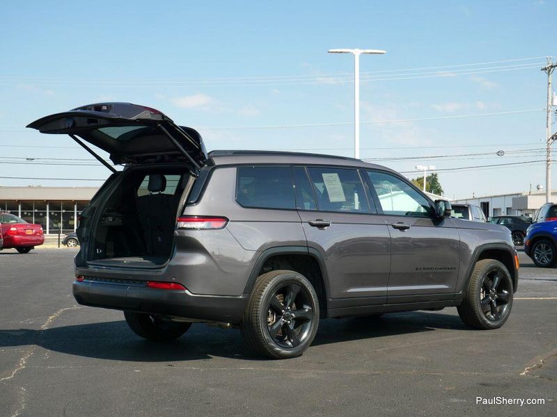 Used 2024 Jeep Grand Cherokee L Limited Black